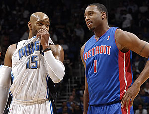 双后腰与边 双后腰与边